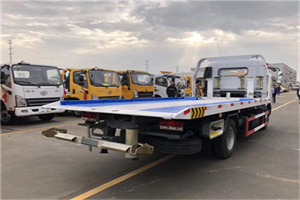 郧西汽车救援补胎